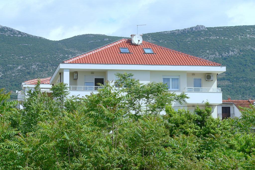 Iris Beach Apartments Kastela Luaran gambar