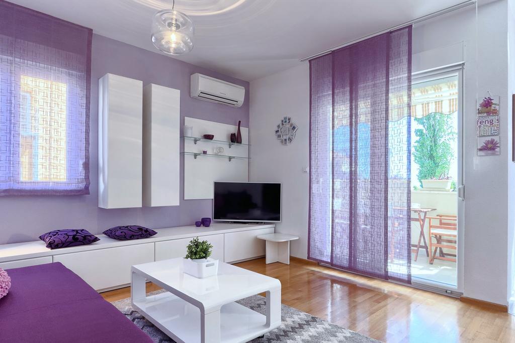 Iris Beach Apartments Kastela Bilik gambar